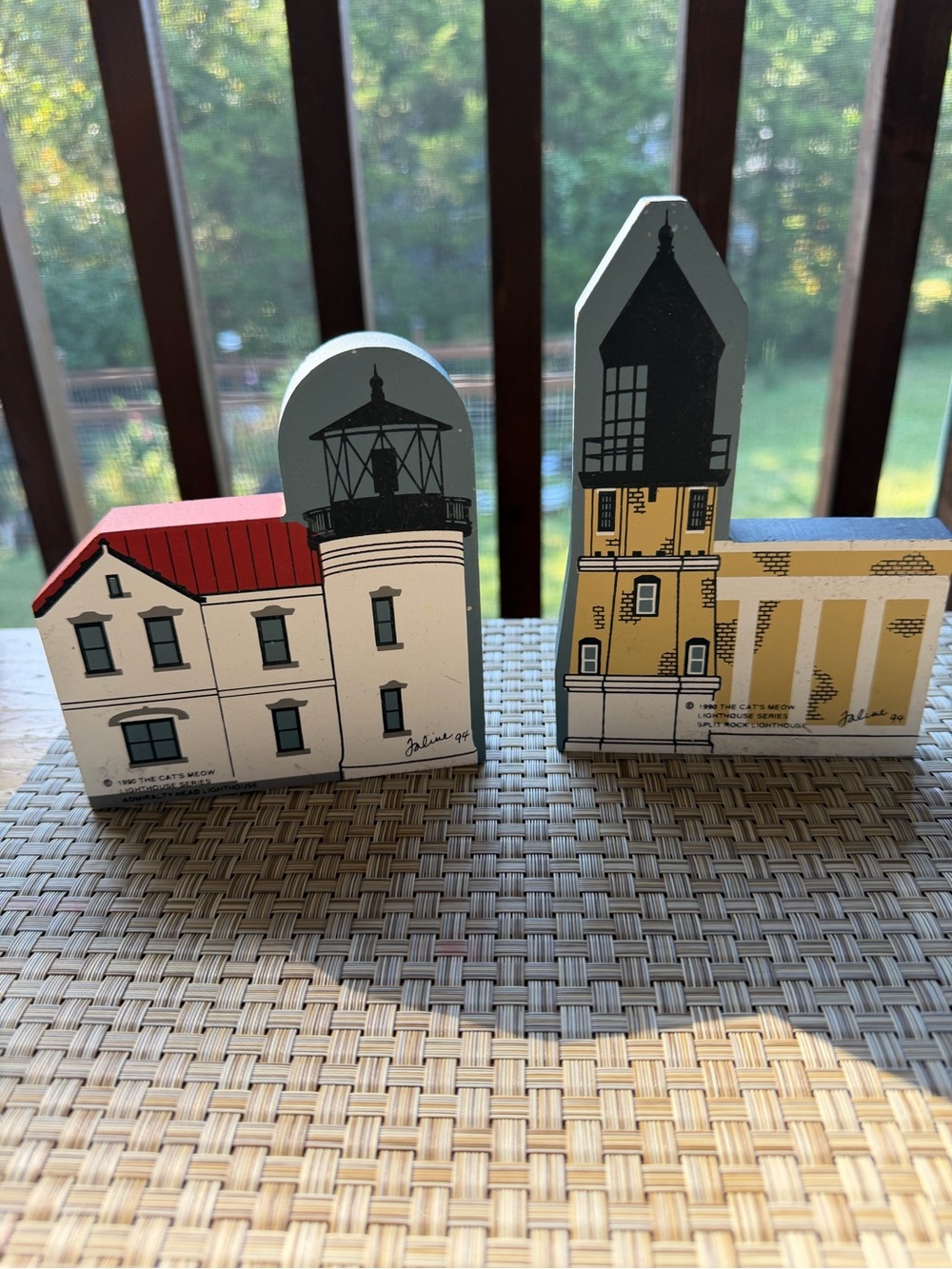 The Cat's Meow Village Lighthouse Series Split Rock & Admiralty Head Lighthouse